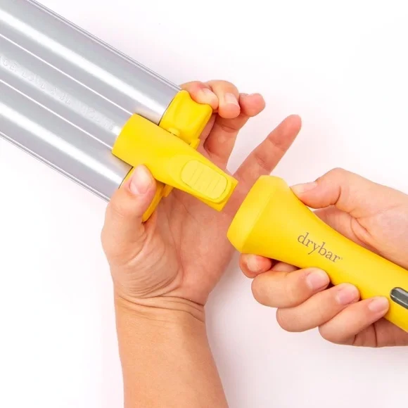 Drybar The Mixologist Interchangeable Styling Curling Iron Wand Beach Waver - Picture 3 of 6